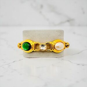 Stunning Vintage Monet Gold Tone Runway Mogul Style Link Bracelet